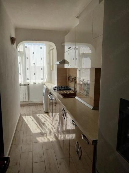 Apartament cu 2 camere decomandat în Micro 19