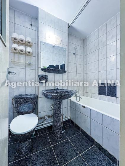 Apartament cu 2 camere decomandat în Minerul