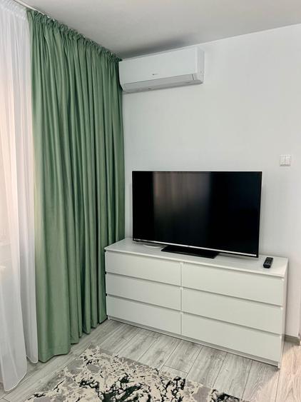 Apartament cu 2 camere semidecomandat în Brazda lui Novac