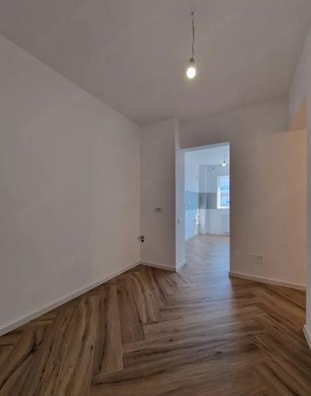 Vânzare Apartament 2 camere în Gorjului - 5
