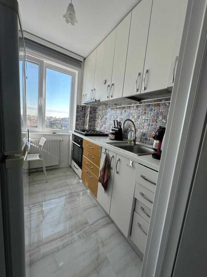 Apartament cu 2 camere semidecomandat în Romană