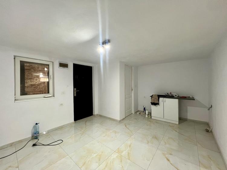 Apartament cu 2 camere decomandat în Bălcescu