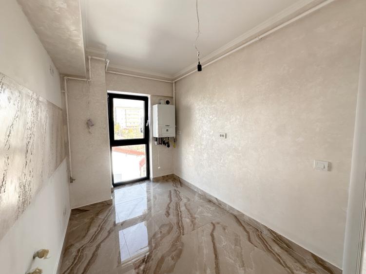 Apartament cu 3 camere decomandat în Păcurari