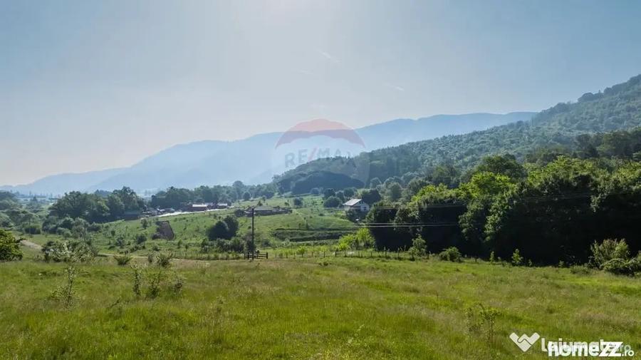 Teren în Cristian