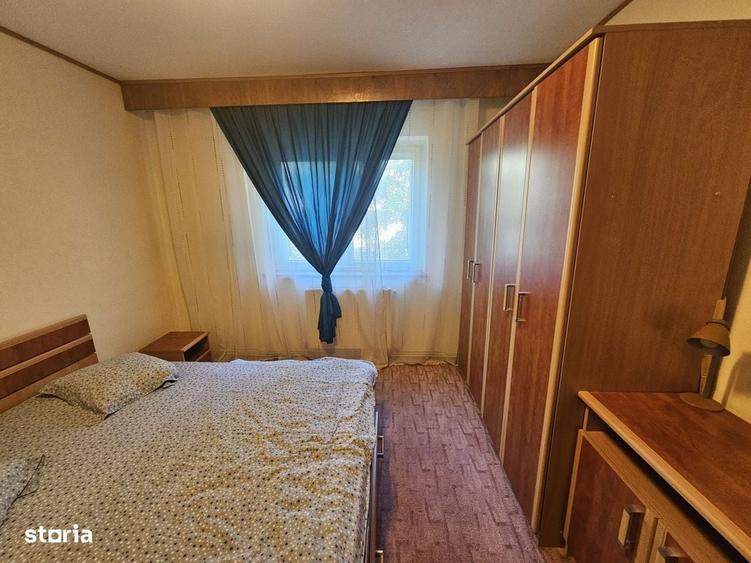 Apartament cu 2 camere decomandat în Eremia