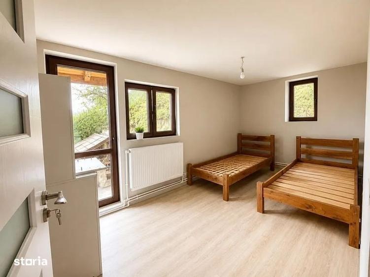 Casă cu 4 camere cu Teren 400 Mp în Exterior Sud