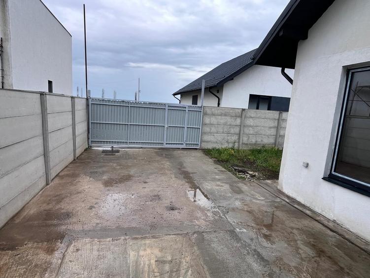 Casă cu 3 camere cu Teren 330 Mp în Pantelimon