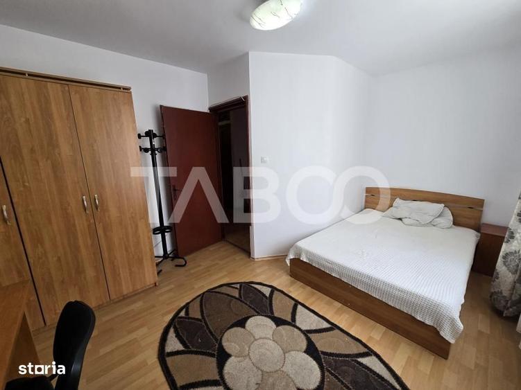 Apartament 2 camere de vanzare decomandat 52 mpu etaj 3 Terezian Sibiu - 4