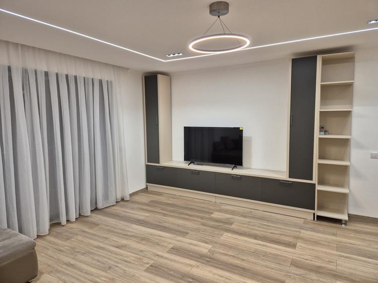 Apartament cu 2 camere decomandat în Florești