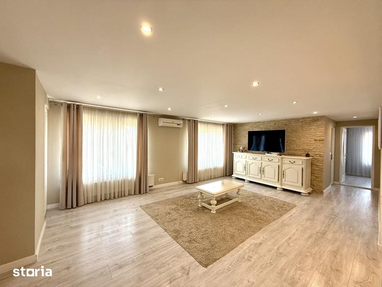 Spațiu comercial, de 110 mp, în Central