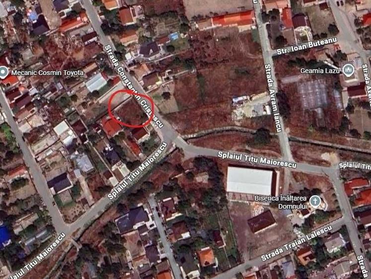 Teren de 500 mp, în Lazu