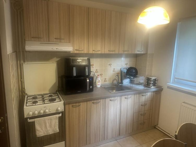 Apartament cu 2 camere în Rovine