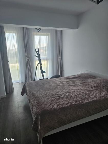 Apartament cu 2 camere semidecomandat în Florești