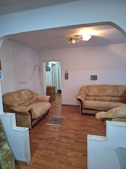 Apartament cu 2 camere semidecomandat în Ultracentral