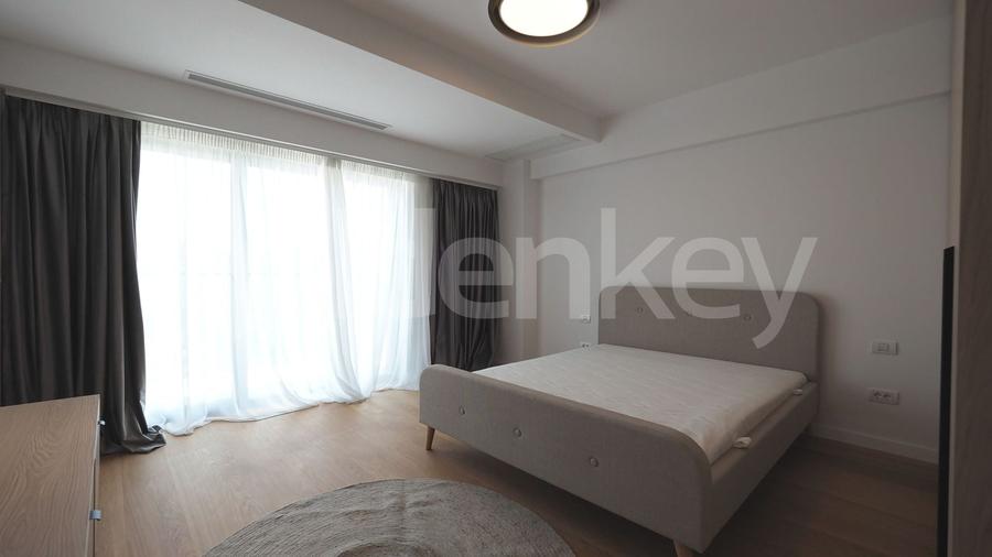 Apartament cu 4 camere decomandat, mobilat în Herăstrău
