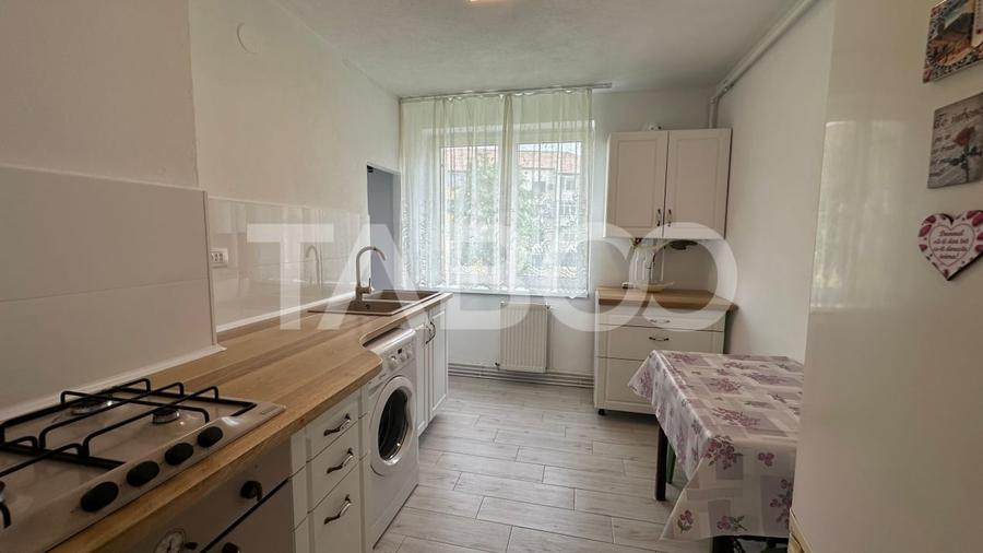 Apartament cu 2 camere decomandat, mobilat în Terezian