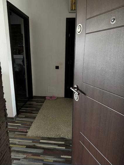 Apartament cu 2 camere decomandat în Kamsas