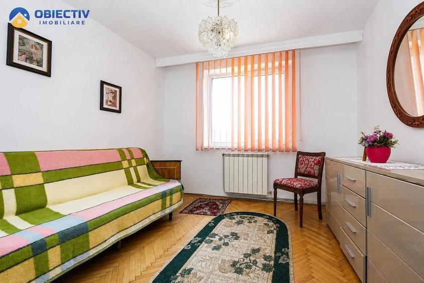 Apartament cu 4 camere semidecomandat în Nord