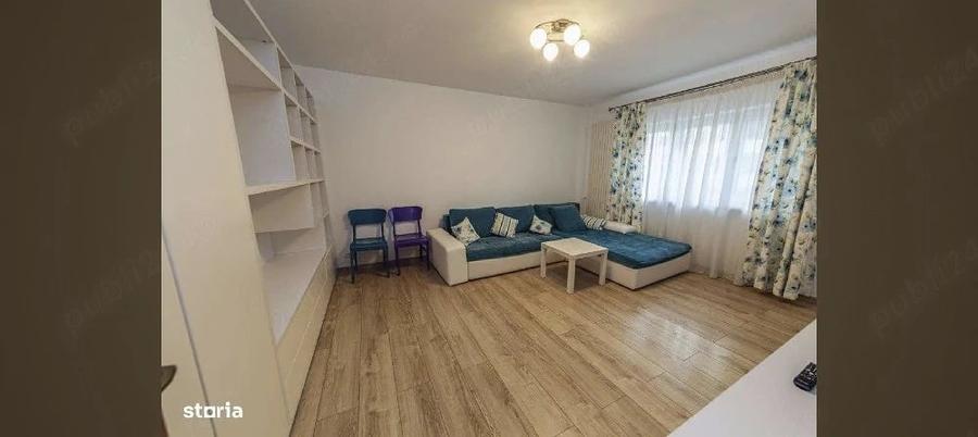 Apartament cu 3 camere decomandat în 13 Septembrie