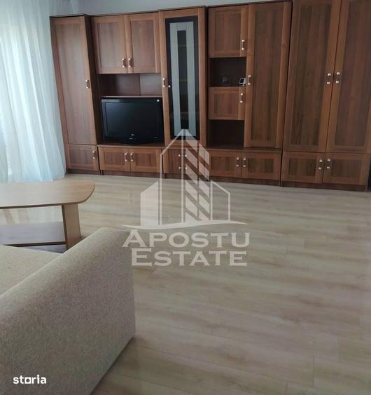 Apartament cu 3 camere decomandat în Micălaca