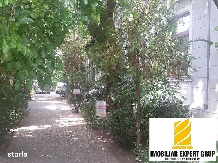 Casă cu 4 camere cu Teren 1750 Mp în Unirii