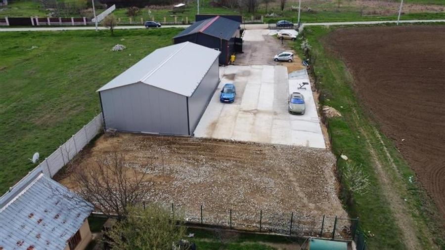 Spațiu industrial, de 344 mp, în Podari