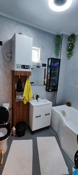 Casă cu 3 camere în Afumați