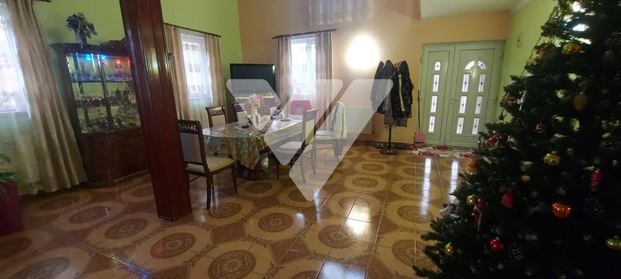 Casă individuală cu 4 camere cu Canalizare în Daia