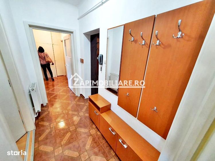 Apartament 2 camere,48 mp, semicentral - 1