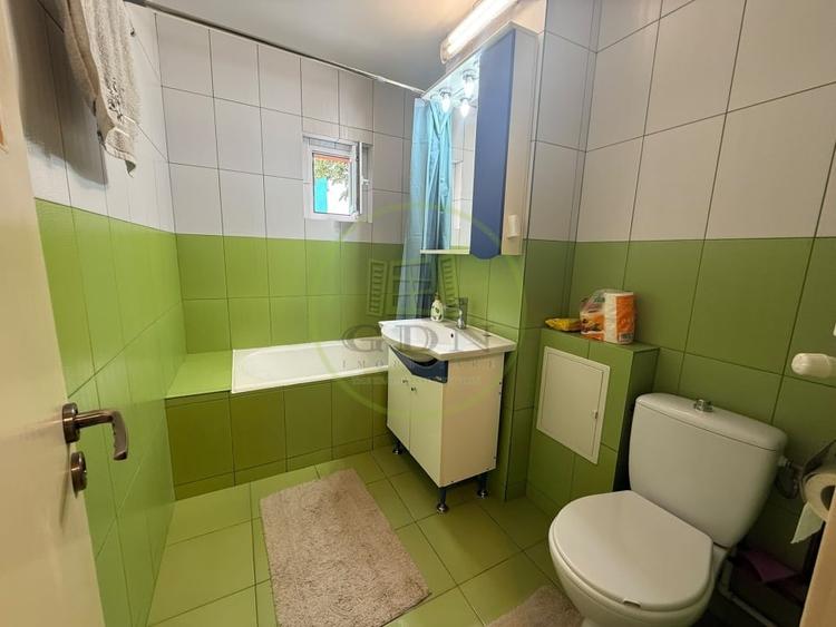 Apartament cu 2 camere decomandat, mobilat în Rovine