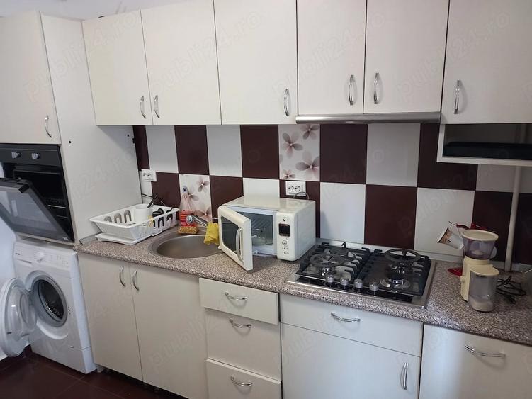 Apartament cu 2 camere decomandat în Mihai Bravu