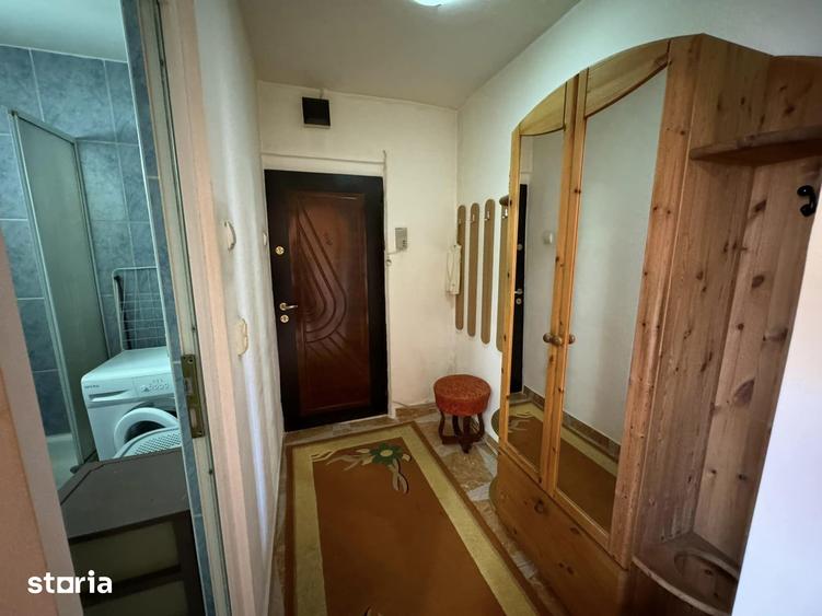 Garsoniera spa?ioasa, 35 mp, cu bucatarie separata Valea Aurie - 6