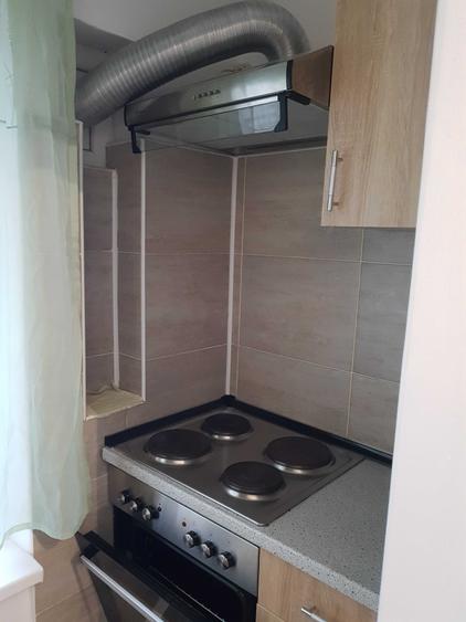 Apartament cu 2 camere decomandat în Terezian
