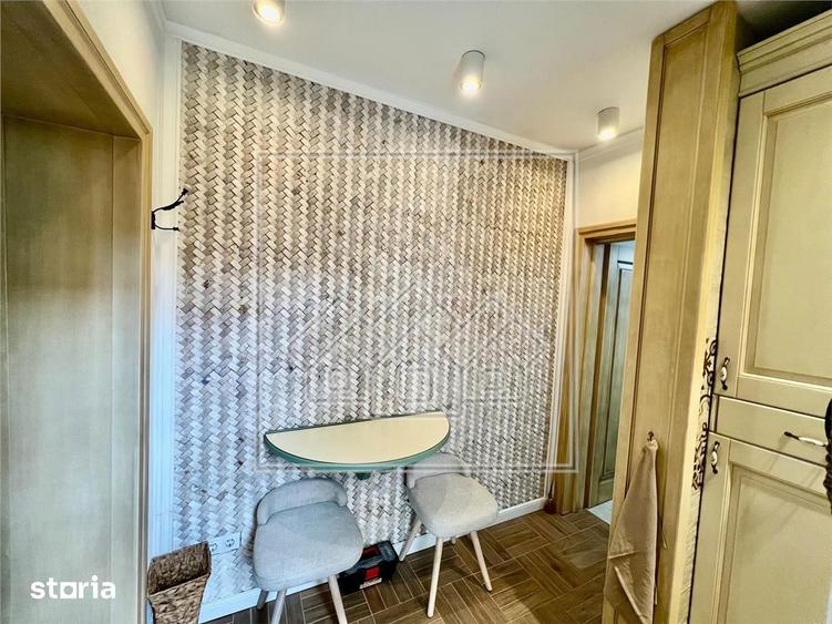 Apartament la casa - 2 camere, 30 mp - Piata Cluj - 4