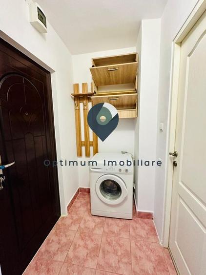 Garsonieră semidecomandată, mobilată în Mărăști