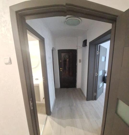Spațiu comercial, de 62 mp, în Centrul Civic