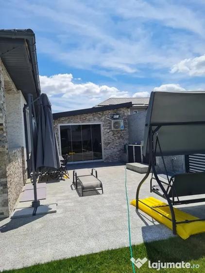 Casa deosebita in Valu lui Traian aproape de soseaua nati... - Valu Lui Traian (Constanta) - 7