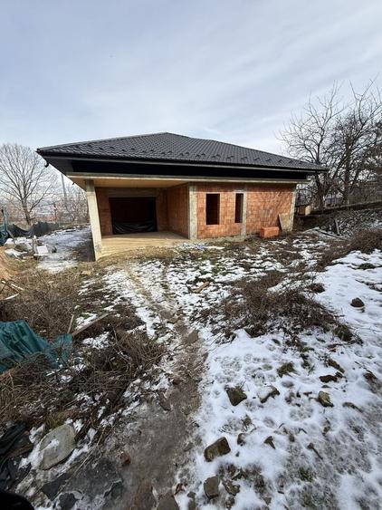 Casă cu 3 camere în Exterior Vest