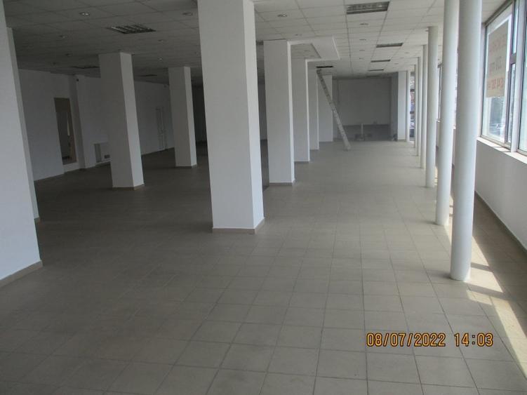 Spațiu comercial, de 330 mp, în Central