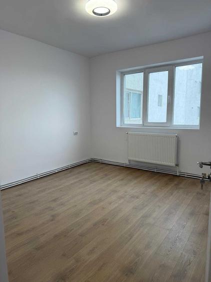 Apartament cu 2 camere decomandat în Bodești