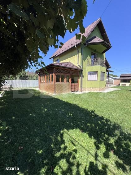 Casă cu 6 camere cu Teren 667 Mp în Bănești