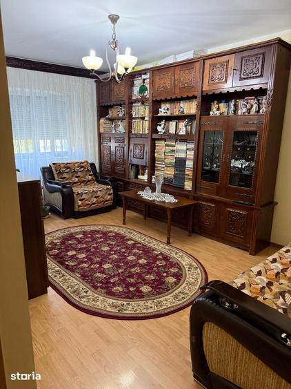 Apartament cu 2 camere decomandat în Micro 17