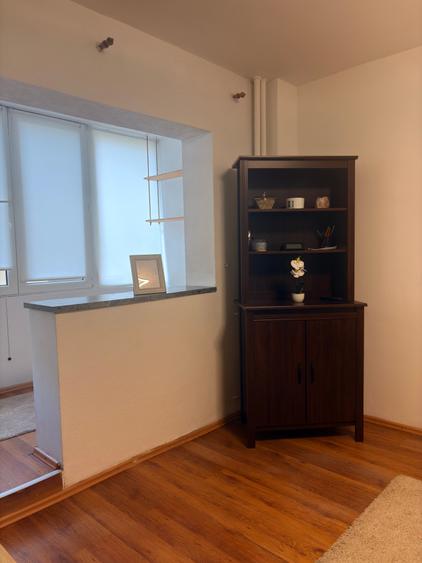 Apartament cu 2 camere decomandat în Titulescu