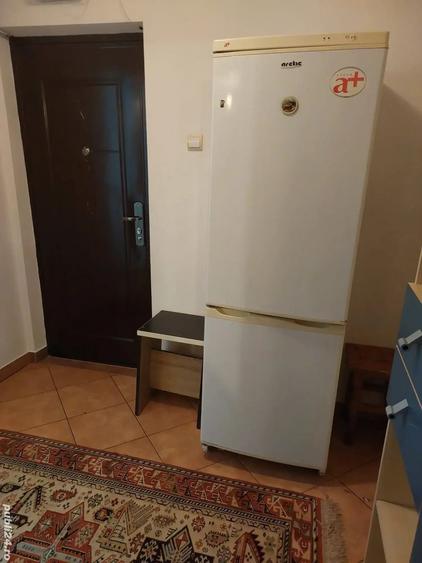 Apartament cu 2 camere decomandat în Mărăței