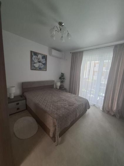 Apartament cu 2 camere decomandat în Runcu