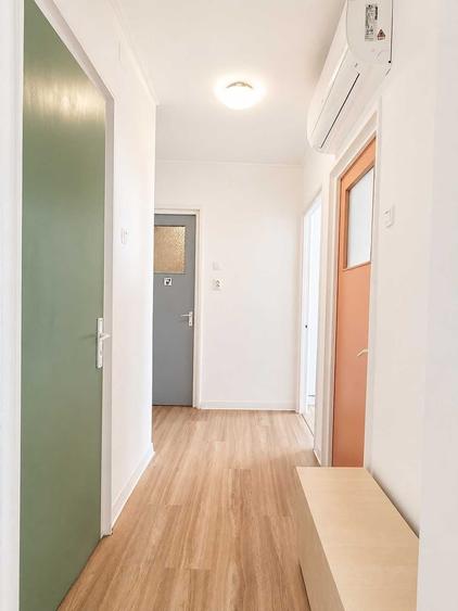 Apartament cu 2 camere decomandat în Baba Novac
