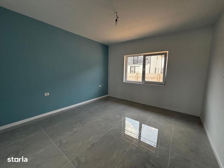 Casă cu 3 camere în Berceni