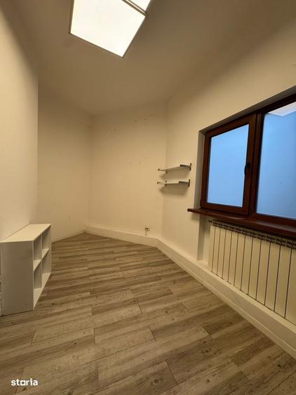 Apartament Victoriei, 79 mp, Parter - Potrivit Locuinta sau Spatiu Com - 1