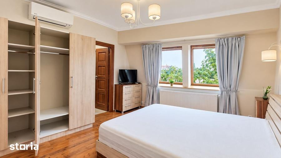 Apartament cu 4 camere în Orașul Nou