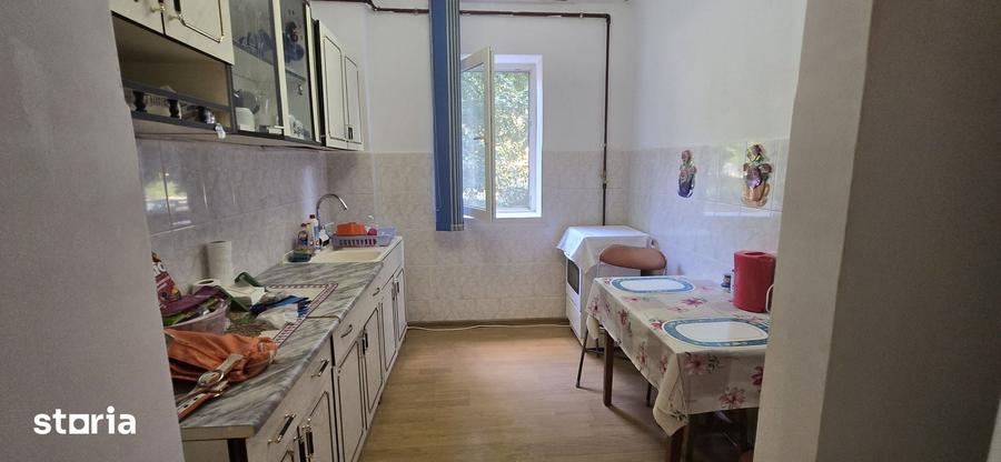 Apartament cu 2 camere în Micro 9
